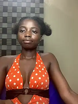 petiteebonyxx online show from July 25, 4:19 am