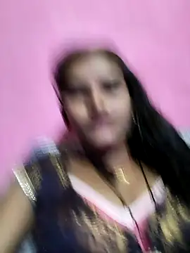 Cute shivangi825 online show from July 28, 5:13 pm