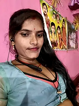 Cute shivangi825 online show from July 16, 8:24 pm