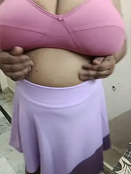 Hansi hot online show from July 12, 7:25 pm