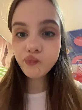 Lunabelle  online show from July 28, 8:23 am
