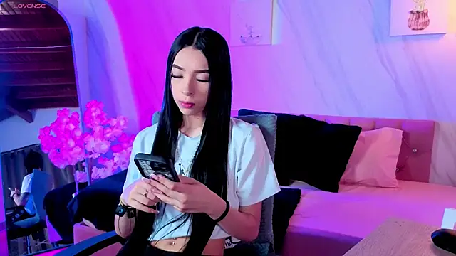 Tifanny M online show from July 21, 3:46 pm