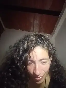 arianahillt online show from July 22, 4:35 am