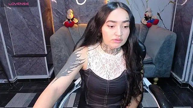 Vickky B online show from July 21, 7:47 pm