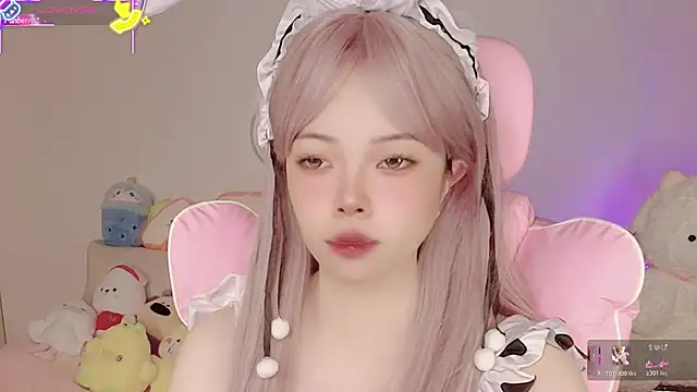  MiMiii  online show from July 21, 9:15 pm