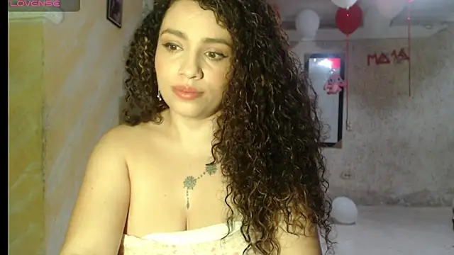 zoee ee online show from July 23, 7:49 am