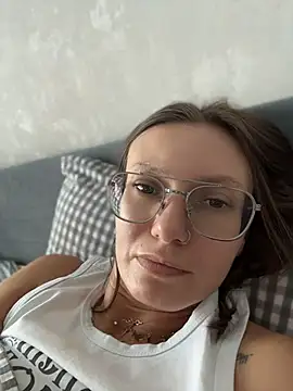 Fiona 12 online show from July 26, 10:45 am