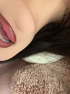 Lisbettebabyy online show from July 14, 1:17 am