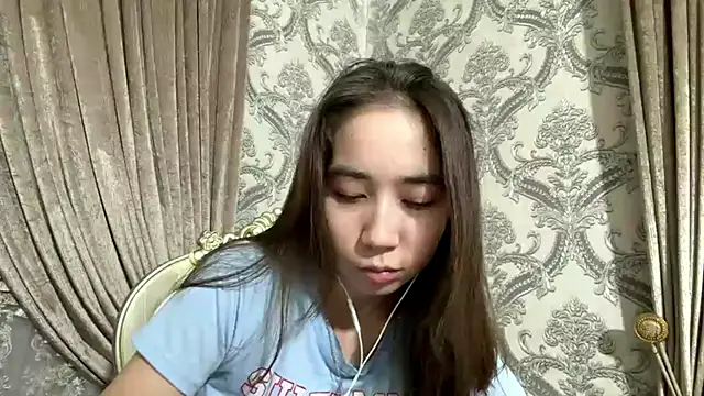 cocoSharms online show from July 30, 5:36 pm
