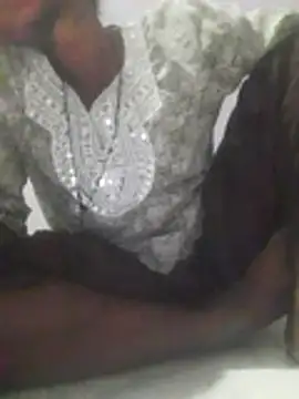 ms zini online show from July 25, 9:27 am