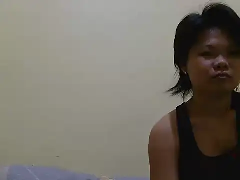 Twowethottie online show from July 18, 8:22 pm