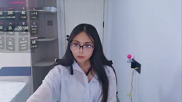 yishan-22 online show from July 17, 1:10 am