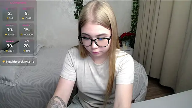 Cassandra you online show from July 27, 10:01 am