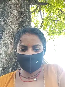 Poojakumari20 online show from July 26, 9:17 am