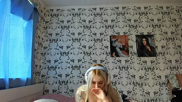AriaArina online show from July 22, 3:57 pm