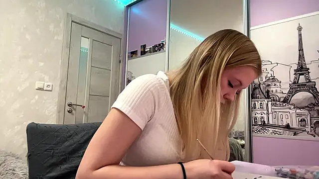 LeanaHasler online show from July 23, 8:33 am