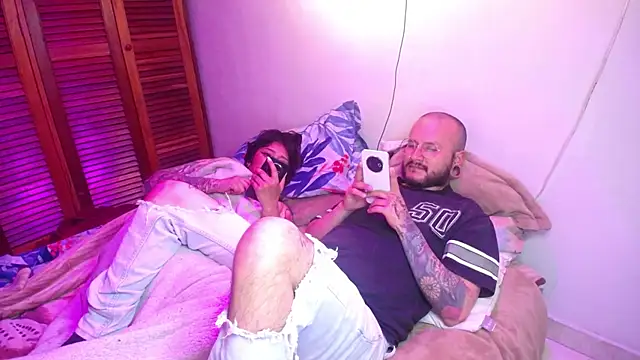 lolitatatuada online show from July 29, 4:12 am