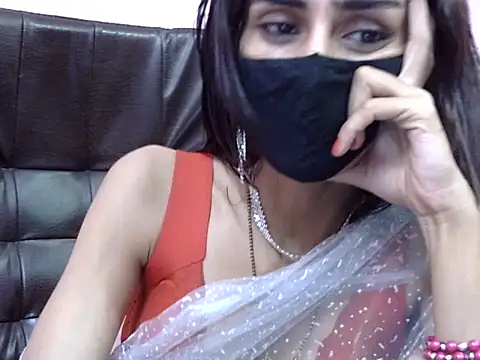 your-naina7 online show from July 26, 7:32 pm