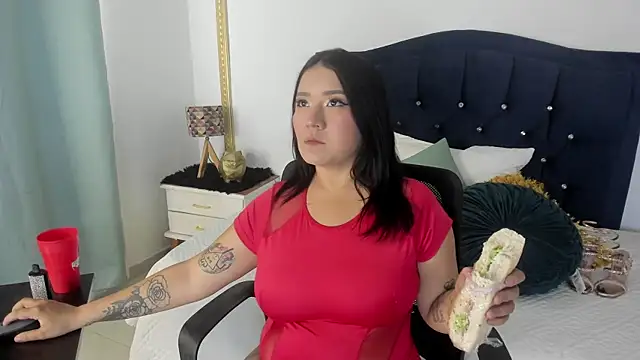 MelaniVega online show from July 28, 1:32 pm