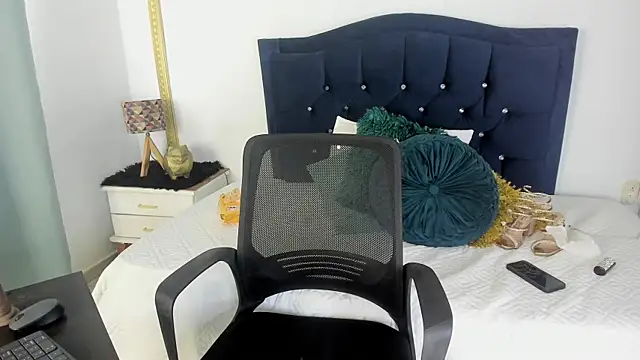 MelaniVega online show from July 28, 3:21 pm