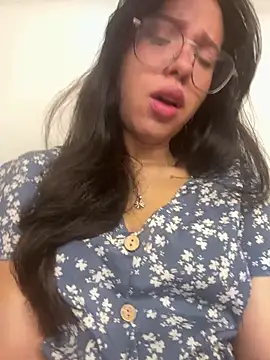 rose allure1 online show from July 20, 10:10 pm