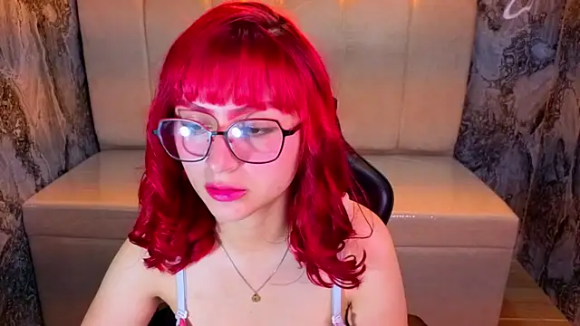 Queen Red v online show from July 25, 2:51 am