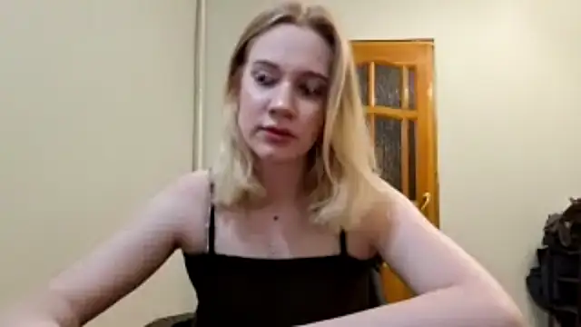 renna rine online show from July 28, 7:39 pm