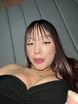 Dayanna Villalobos online show from July 28, 9:25 pm