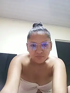 Roxxana2026 online show from July 19, 3:09 am