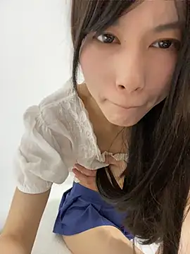 Emmaly999 online show from July 28, 2:13 pm