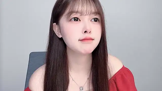 Winnie005 online show from July 28, 3:26 am