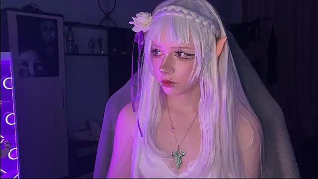 mollycutiestar online show from July 26, 7:32 pm