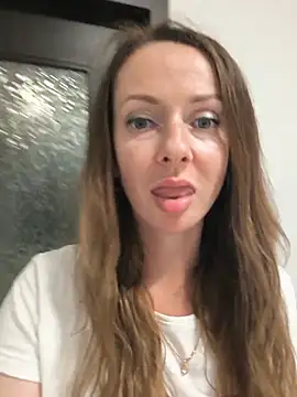 PinkPrincess35 online show from July 22, 6:53 pm