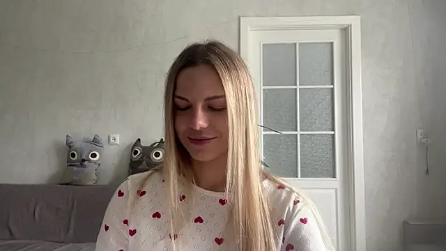 LaraineDomebo online show from July 23, 8:11 am