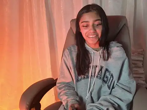 Dafne girl4u online show from July 23, 3:15 am