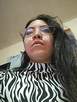 mybonnie24 online show from July 28, 6:31 pm