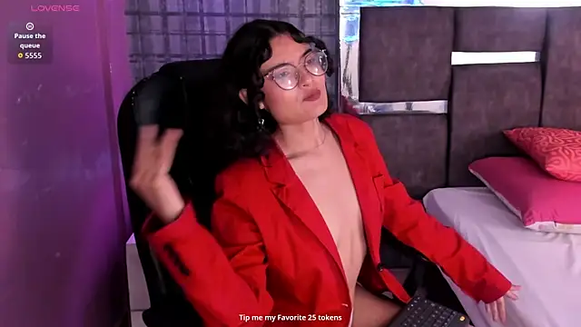 MirandaBunny online show from July 28, 8:52 pm