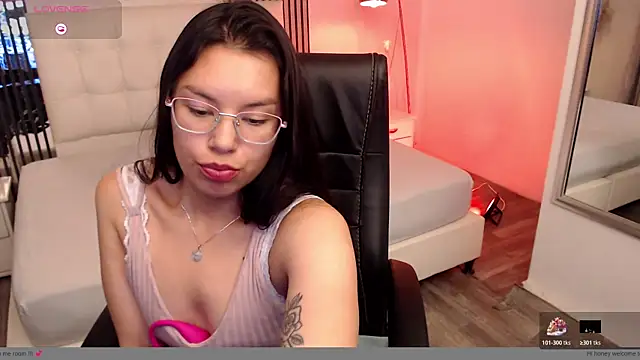 cherry summer  online show from July 28, 12:23 pm