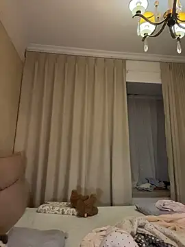 Zoe-520 online show from July 18, 3:36 pm
