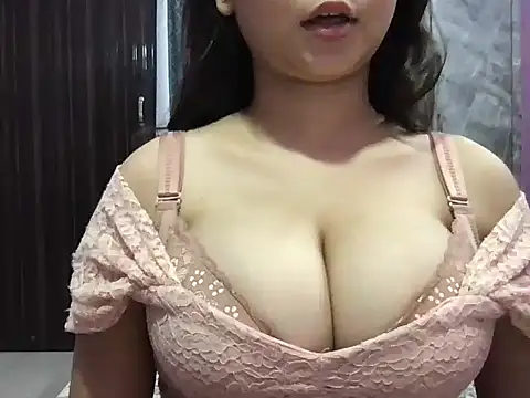 miss Navyaaaa online show from July 23, 6:49 pm