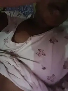 DesiCutie01 online show from August 1, 8:49 am