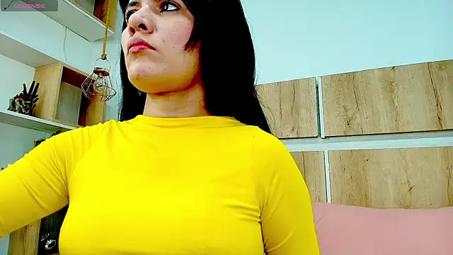 Valentina H0t  online show from July 22, 9:05 pm