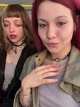 Lilly  Kiss online show from July 27, 8:11 am