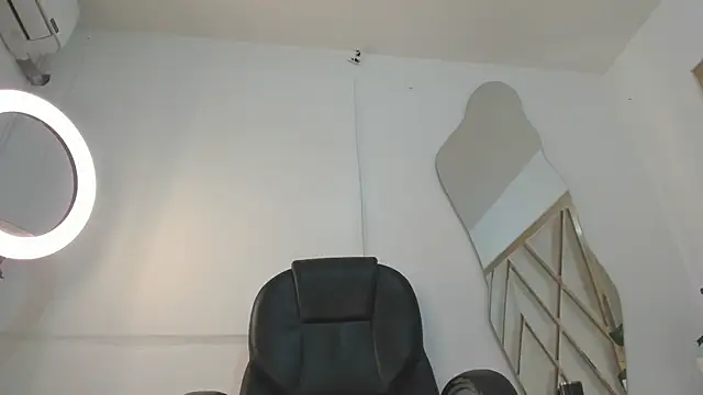 gabycutee  online show from July 20, 12:57 am
