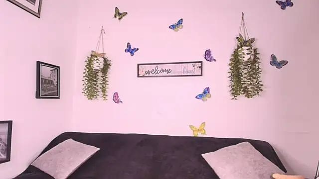Alaia 25 online show from July 20, 2:14 am