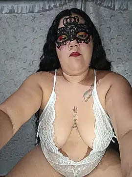 aurorabliss0 online show from July 20, 7:11 am