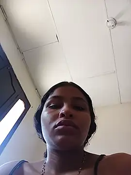 Lia Foz online show from July 28, 2:13 pm