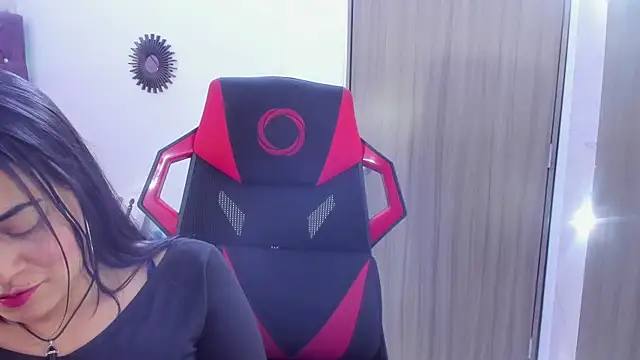 gabriela grace online show from December 13, 9:21 pm