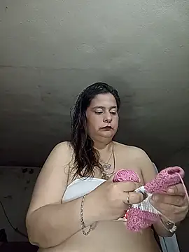 Cynthia186 online show from July 28, 10:20 pm