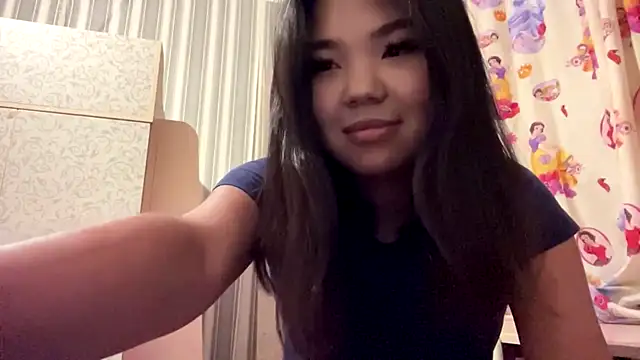 JohannaMickiewicz online show from July 26, 3:20 pm